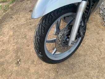 Honda sh 300 i - 4
