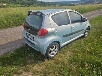 Toyota Aygo - 4