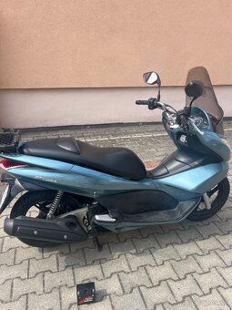 Predám skúter Honda PCX 125 2012 - 4