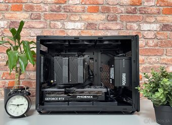 Ryzen 7 9800X3D\32GB\RTX 4080\SSD\850W Zdroj - 4