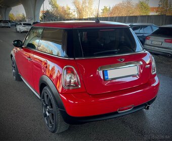 MINI COOPER ONE automat 1.4 benzín 70kw - 4