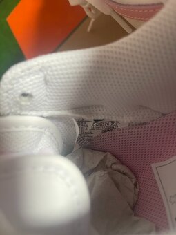 Airfoce 1 low gum pink 40.5 - 4