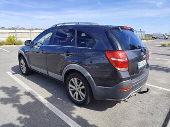 Chevrolet Captiva - 4