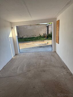 PRENÁJOM GARÁŽ OKRUŽNÁ ULICA MICHALOVCE - 4