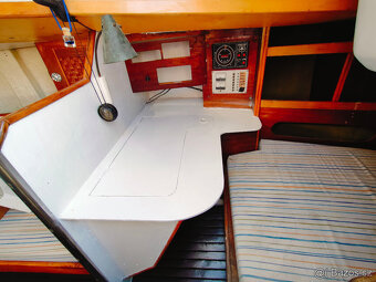 Kajutová plachetnica 9 m - 4