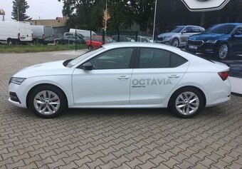 Alu ŠKODA OCTAVIA 4 R 17 originál + zimné pneu. - 4
