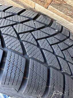 Zimná sada pneumatík s diskami DEZENT – stav ako nové - 4