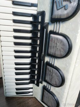 Weltmeister Stella 120 basov - 4