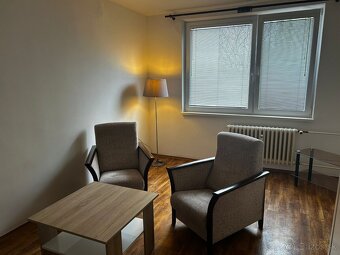 Prenájom 1- izbového bytu. - 4