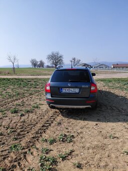 Škoda Octavia scout 2,0 TDI 4x4 - 4