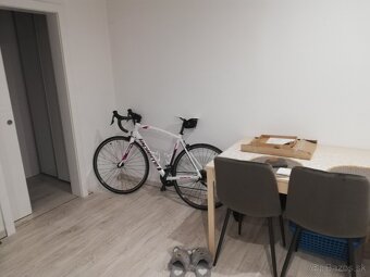 Cestný bicykel - 4
