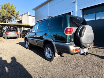 Nissan terrano - 4