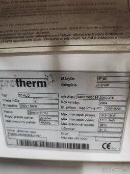 Predám plynový kotol PROTHERM - 4
