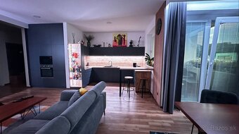 Odstúpim prenájom 3izb bytu (85 m² + 5 m²) Námestie Iglovia - 4