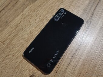 Xiaomi Redmi Note 8 4/128 GB Space Black - 4