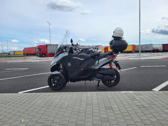 Piaggio MP3 300 SPORT HPE - B vodicak, 1. majitel, 7t km - 4