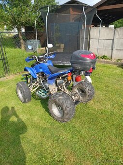 Štvorkolka Honda 250 - 4