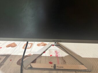 Monitor 32” ViewSonic 3276 2k (1440p) - 4
