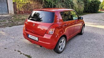 Suzuki swift 1.3 benzín 2010 - 4