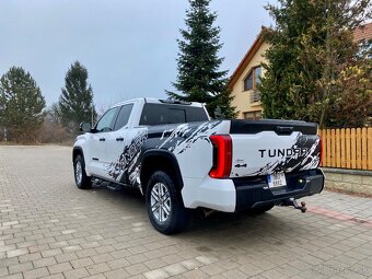 Toyota Tundra 3.5 SR5 4x4 Biturbo automat, rok 2022, 19 tkm - 4