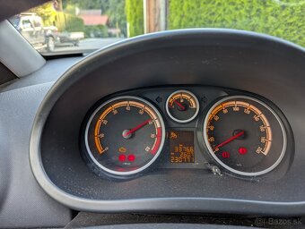 Predám Opel Corsa 1.2benzin/lpg 2008 - 4