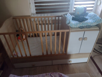 Detská postielka s prebalovacim pultom - 4