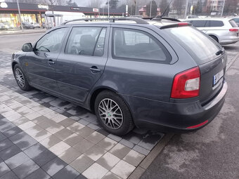 Škoda Octavia 2 Combi 1,6 TDI 77 Kw - 4