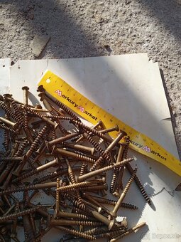 Staré mosadzné šrubky šroby - 4