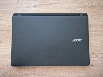 Acer ES1-311-C1FH /Intel Celeron N2840/4GB RAM/HD/240GB SSD - 4