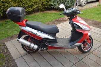 Motorro Adventure 125cc - 4