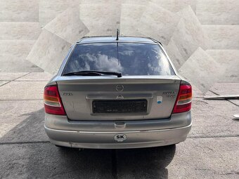 Predám náhradné diely na Opel Astra G 1,4benzin - 4