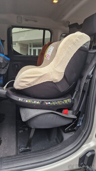 Britax Römer Dualfix 2 R + letný návlek, 0-18kg, otočná - 4