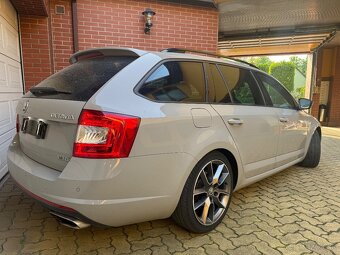 ŠKODA OCTAVIA RS 2.0 TSI 162kW CHALLENGE MANUÁL - 4