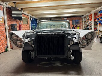 Lincoln Continental 1960 7.0 V8 - 4
