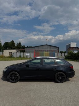 Seat Leon ST 1.6 TDI CR Ecomotive Style DSG - 4