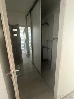 Na prenájom 2,5 izbový byt - 4