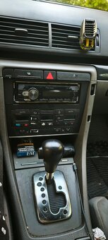 Audi A4 - 4