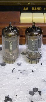 Telefunken ECC82 elektrónky - 4