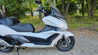 Honda SWT-400 SilverWing r.v. 2010 - 4