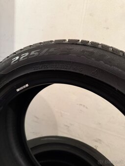 Zimné pneumatiky 225/55/18 Pirelli Sottozero 3 Winter - 4