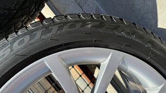 Zimna sada 245/45/18 a 8.5J ET29 oem audi - 4