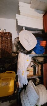 Predáme veci po včelárovi - 4