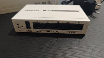 ASUS EBG15 router - 4