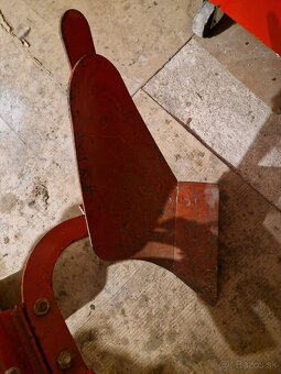 Otočný pluh za  malotraktor MT7-032 - 4