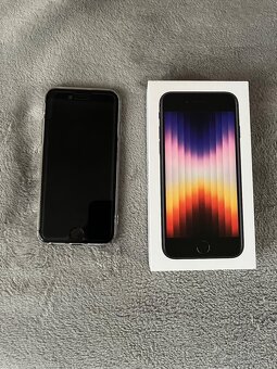 Predám iPhone se 3 generácie.64.gb. - 4