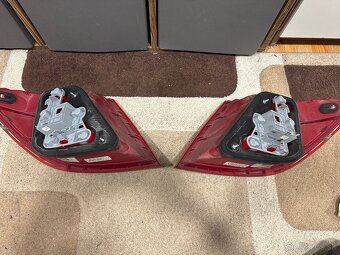 Mercedes w204 originál zadné svetla - 4