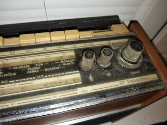 retro rádio RIGA - 4