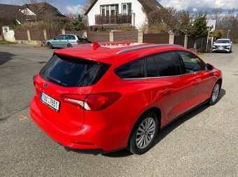 Ford Focus Turnier 1.5 EB Titanium 1. majitel 11/2019 - 4