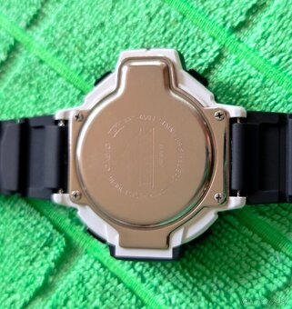 Casio Protrek PRT-40 Kompas, Barometer, Výškomer - 4