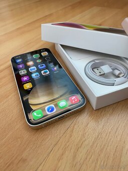 📱 iPhone 14 128 GB – Starlight - 4